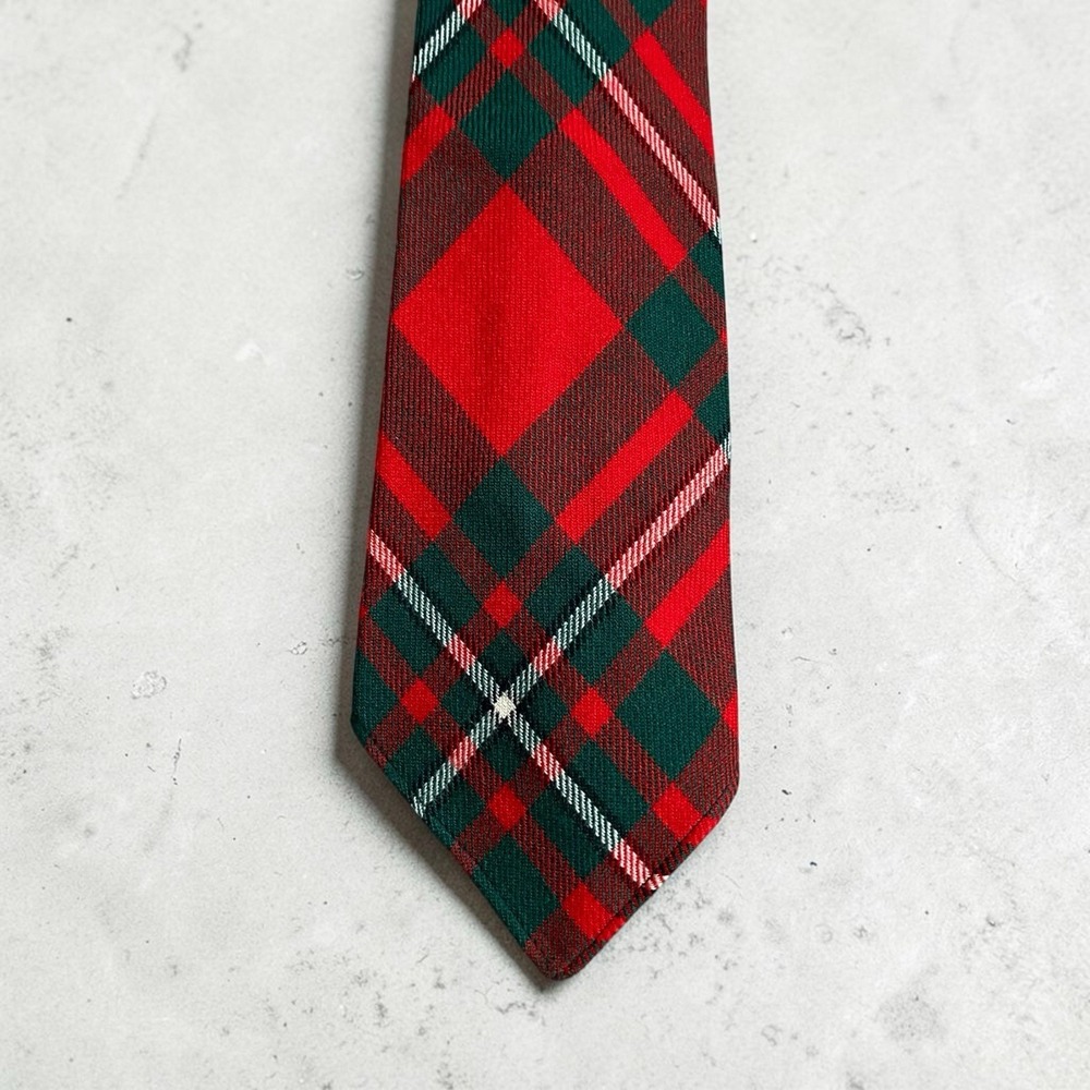 MacGregor Lockcarron 100% Wool Necktie Plaid Tartan Red Green Made In Scotland